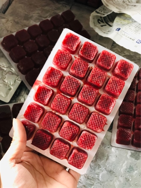 Trùng Huyết (Vĩ) Thức ăn đông lạnh