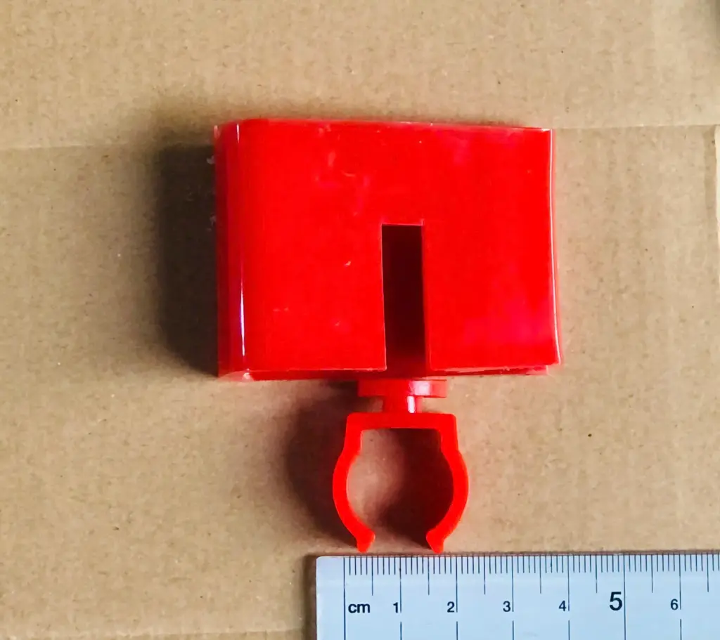 Kẹp Đèn Vạn Năng Đỏ ( 2cm ) 