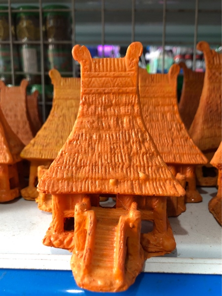 Trang Trí Hồ Cá - Non Bộ (Nhà Sàn Đỏ Nhỏ)