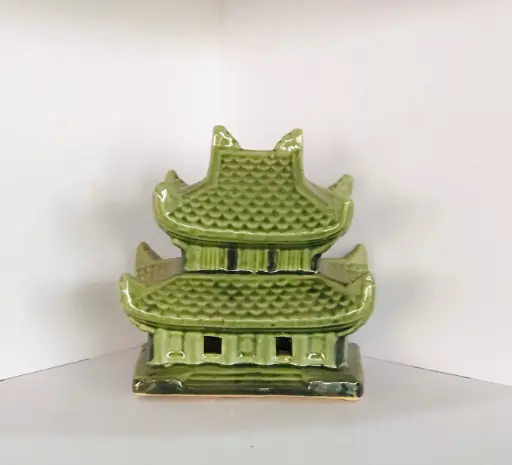 [TRATRI.00425] Trang Trí Đồ Gốm - Chùa Lớn