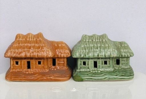 [PGF.TRATRI.00328] Trang Trí Đồ Gốm - Nhà Rơm S2