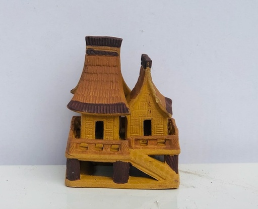 [TRATRI.00331] Trang Trí Đồ Gốm - Nhà Sàn S2