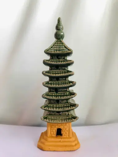 [TRATRI.00407] Trang Trí Đồ Gốm - Tháp Trung Vuông