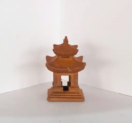 [TRATRI.00447] Trang Trí Đồ Gốm -Nhà Vuông