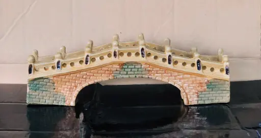 [TRATRI.00435] Trang Trí Đồ Gốm Men - Cầu Gạch Đại